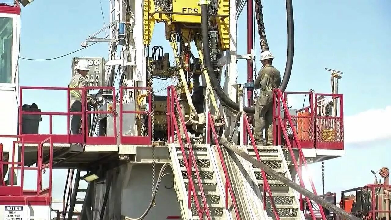 Rig testing. Topdrive oil rig. krechet drilling rig. tal block drilling rig. топ драйв в скважинах.