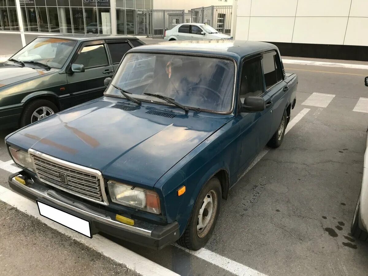 Ваз-2107 жигули конвейер. 2107 lada 2012. Ваз 2107 zavod. Ваз 2107 2011 года. Ваз 2107 седан чёрный.