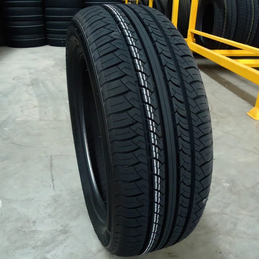 Автомобильная шина kingrun ECOSTAR t110 195/60 r15 88h летняя. Автомобильная шина kingrun ECOSTAR t150 195/60 r15 88h летняя. Китайской резина Венрум 18 245 40. Китайская резина Dunlop 185 60 r14. Лучшие летние китайские шины 2024