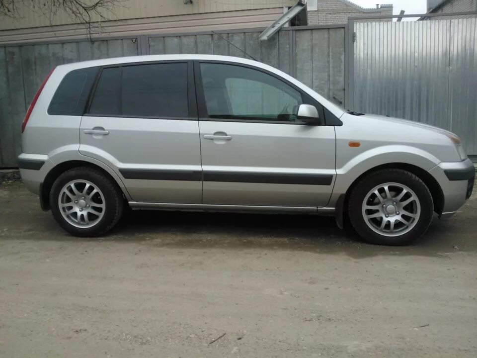 Форд фьюжн r17. Диски ford fusion r15. Форд фьюжн диски r16. Фьюжен форд r15. Ford fusion диски r16.