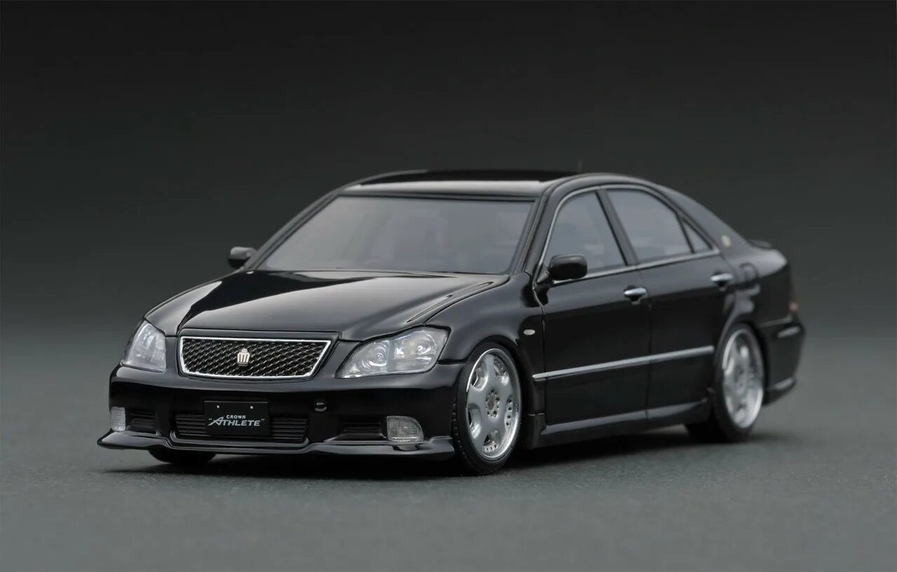 Crown athlete grs184. Тойота кроун 182 кузов. Nissan fuga y50 обвес. Сборная модель toyota grs182 crown royal saloon g/ athlete g `03. Toyota crown grs200 athlete.