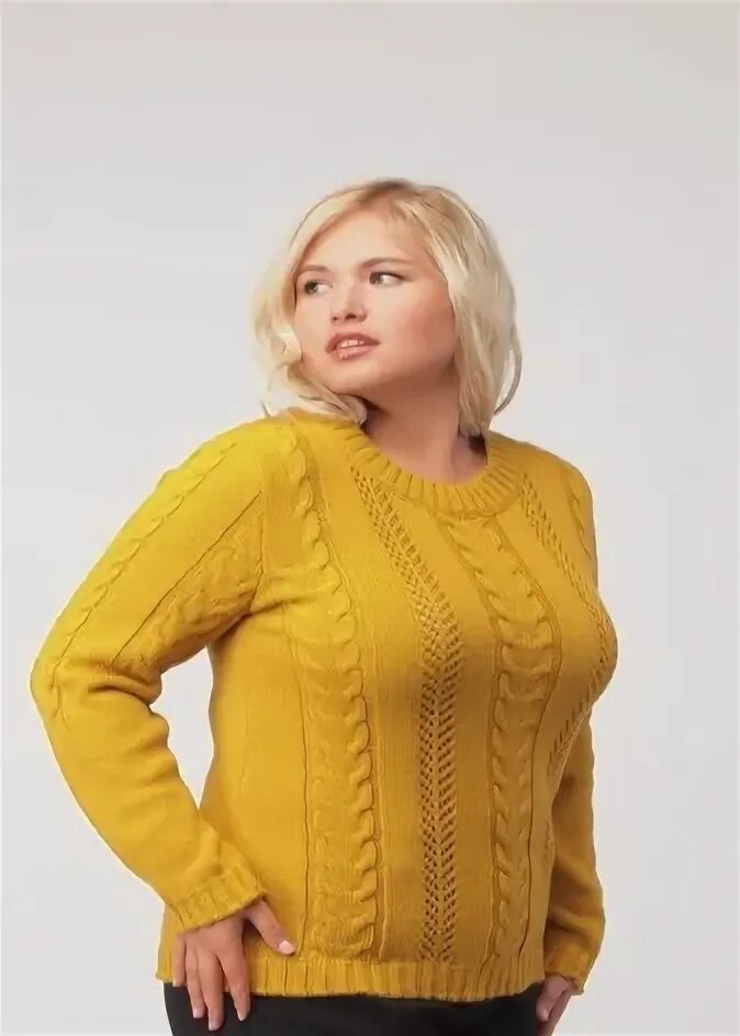 Джемпер женский 54. Джемпер горчичного цвета. Женские свитера больших размеров. Вязаные джемпера женские горчичного цвета. Вязаные кофты горчичного цвета.