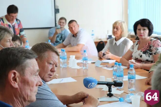 Управление пугачев. Степанов администрация пугачев. Лариса фильчекова г. Пугачевский район муниципальное образование. Администрация пугачева саратовской области.