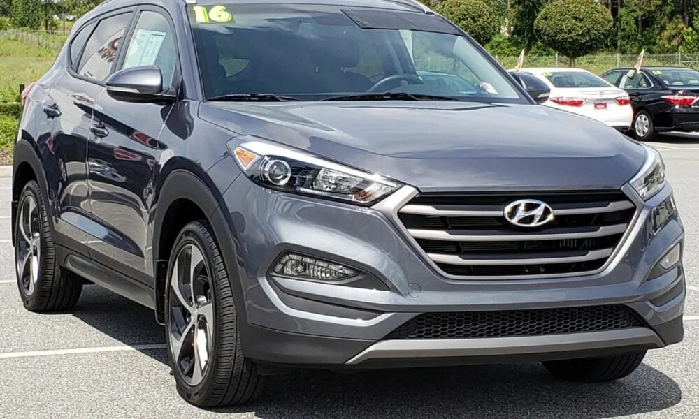 Хендай туссан 2018. Hyundai tucson 2017. Hyundai tucson 2018 белый. Hyundai tucson 2017. Кроссовер хендай туссан.