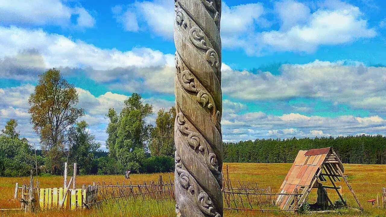 Деревня предков. Деревня кокшамары марий эл. кокшамары памятник палантай. республика марий эл звениговский район д кокшамары. родина предков.