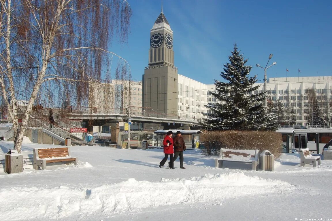 Красноярск зима расстояние. Вантовый мост красноярск зимой. Коммунальный мост красноярск. Красноярск зима расстояние. Вантовый мост красноярск.