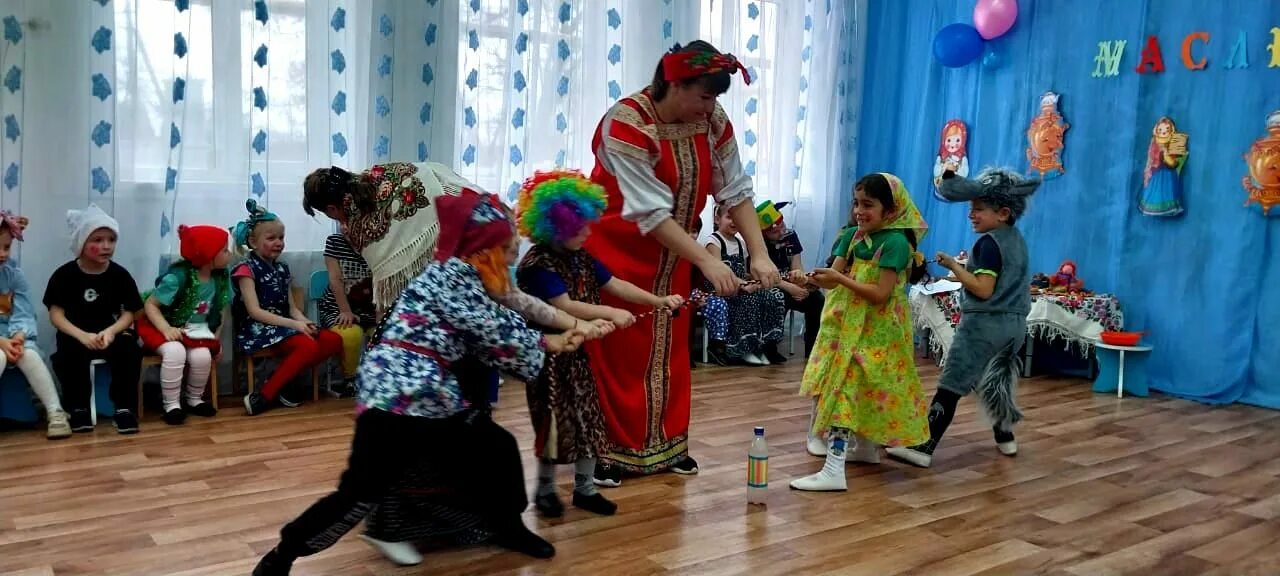 Масленица в детском саду. Праздник Масленица в детском саду. Масленица в детском саду в группе. Масленица вдоо. Сценарий масленицы в детском саду с героями