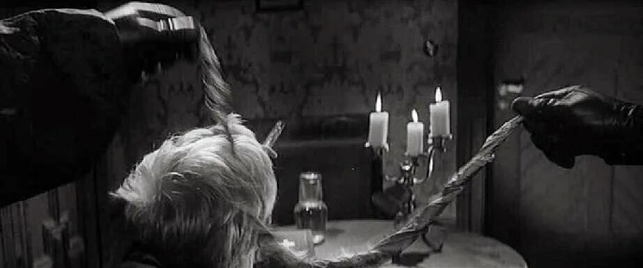 Thief (игра, 2014). вытянутая ладонь. черные тени. рука человека референс. пантера крадется вид сбоку.