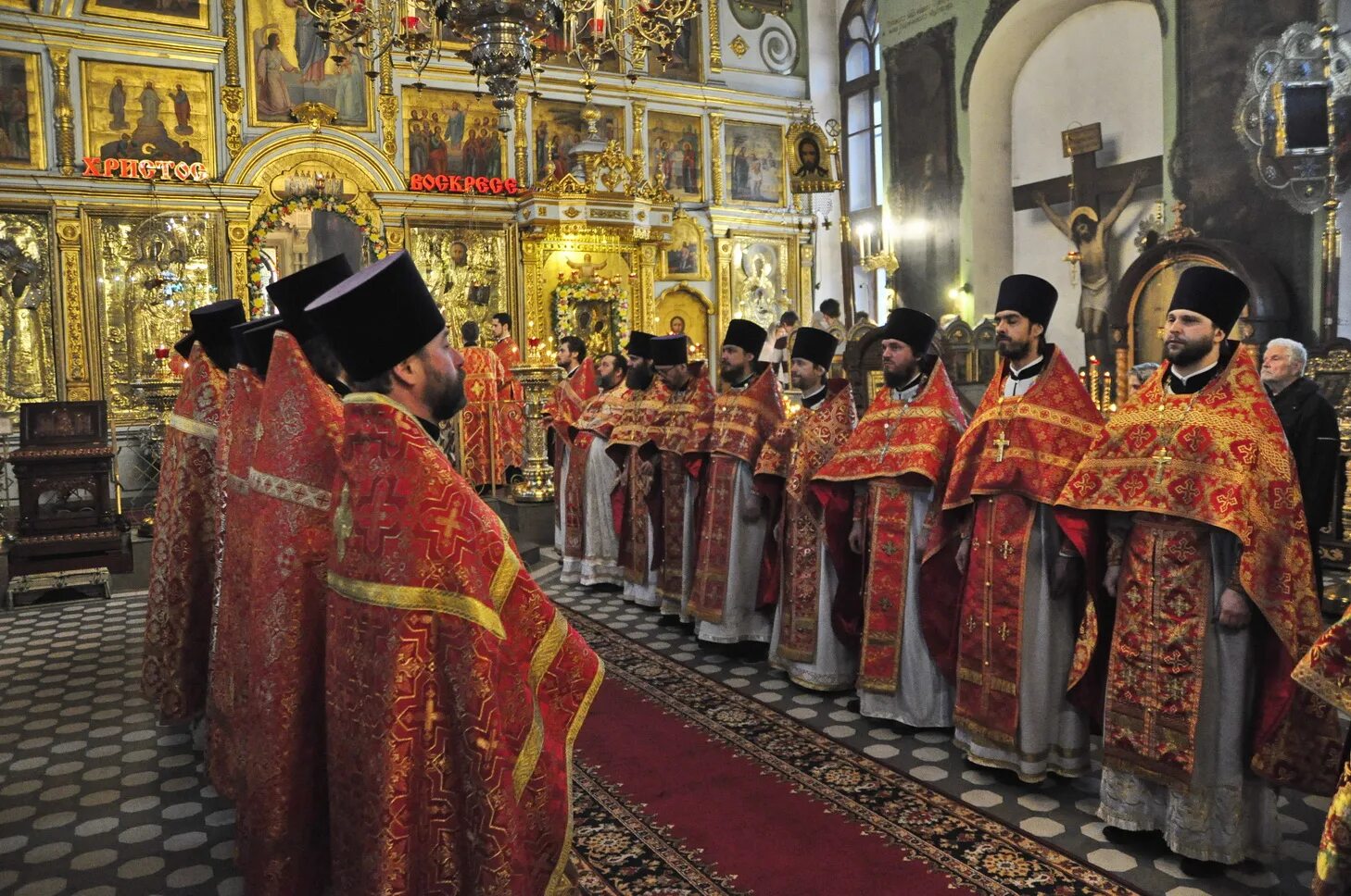 москвы. магнитогорск свято-никольский храм расписание богослужений. храм тихвинской иконы божией матери брянск архиерейское служение. церковь тихвинской иконы божией матери (георгия победоносца). тихвинский храм в алексеевском расписание.