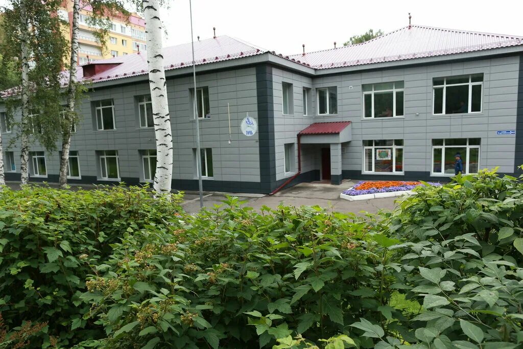 Томск частные. Гимназия томь. школа томь в томске. карташова 68 томск. гимназия 1 томск.