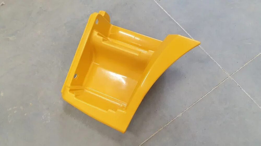 Подножка левая нижняя камаз 6520. Ступенька камаз. Ступенька камаз. Ступенька камаз. Ступенька камаз.