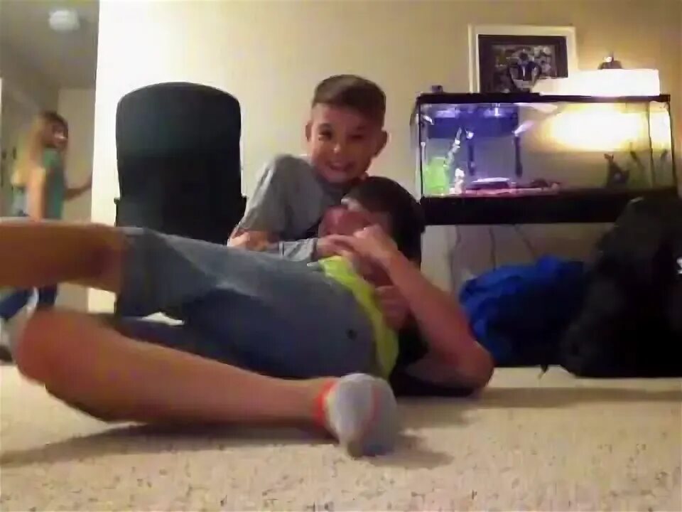 Passing challenge. Boys challenge. boy challenge smellyboifeet. челлендж в борьбе. boy socks challenge.