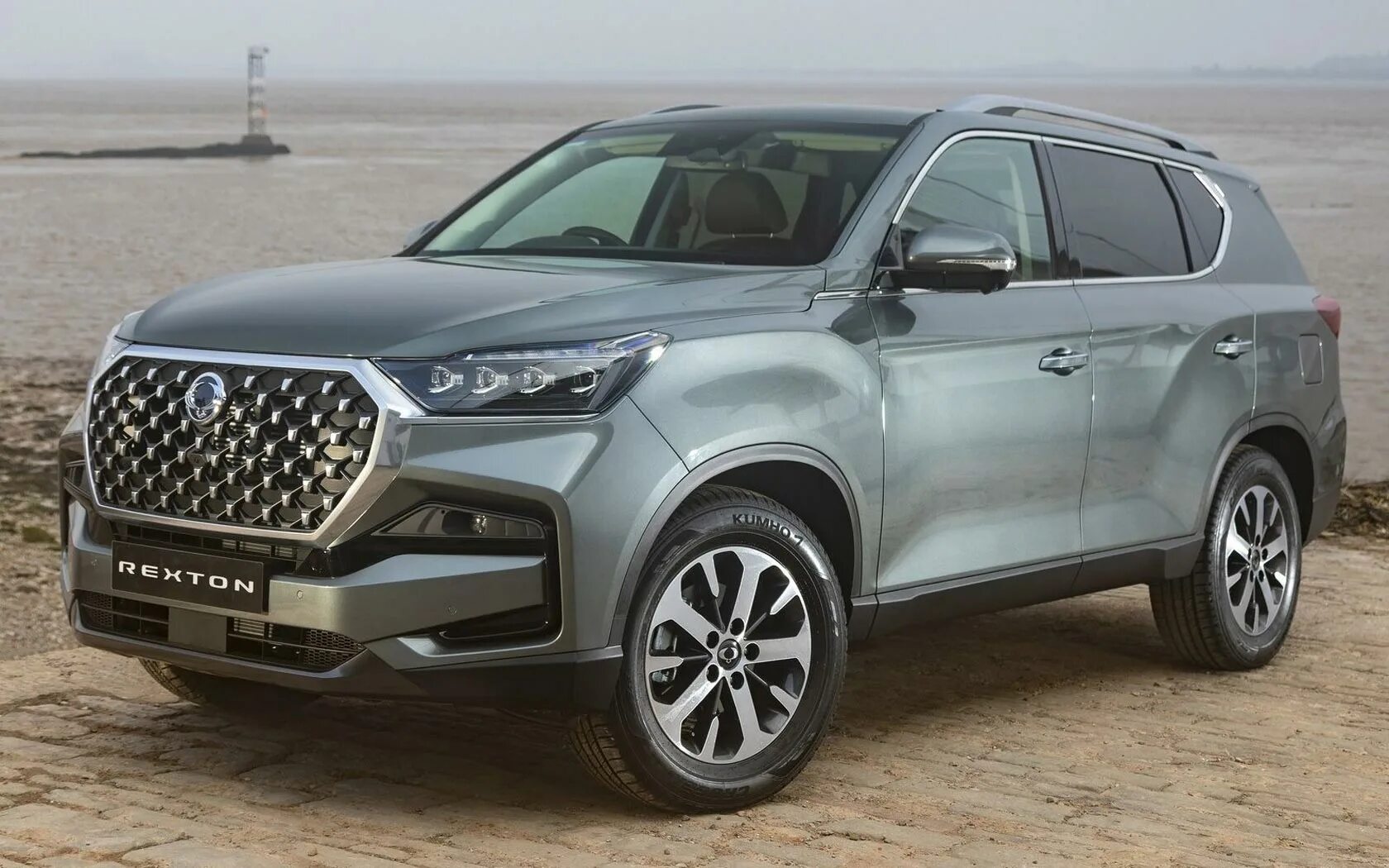 Саньенг рекстон 2025. Ssangyong rexton 2025. санг енг рекстон 2025. ssangyong rexton g4 2025. новый ssangyong rexton 2025.