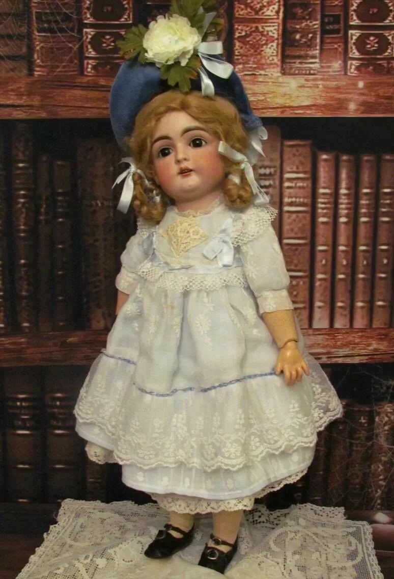 Купить куклу старую. Кестнер куклы Антикварные. Кестнер 129. Немецкие куклы антик. Антикварные немецкие куклы Кюхен.