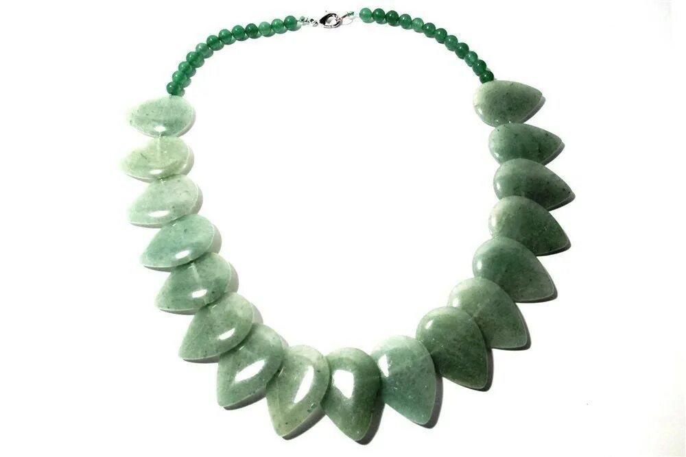 мелкоузорчатый малахит. яшма малахит сердолик. комета нефрит. зеленый нефрит. нефрит 3 буквы.