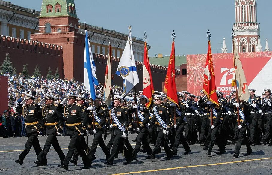 Военный парад в россии. Парад Победы на красной площади 2022. Парад Победы в России 2021 Москва. Парад Победы 9 мая 2022 в Москве. 9 Мая парад Победы в Москве.