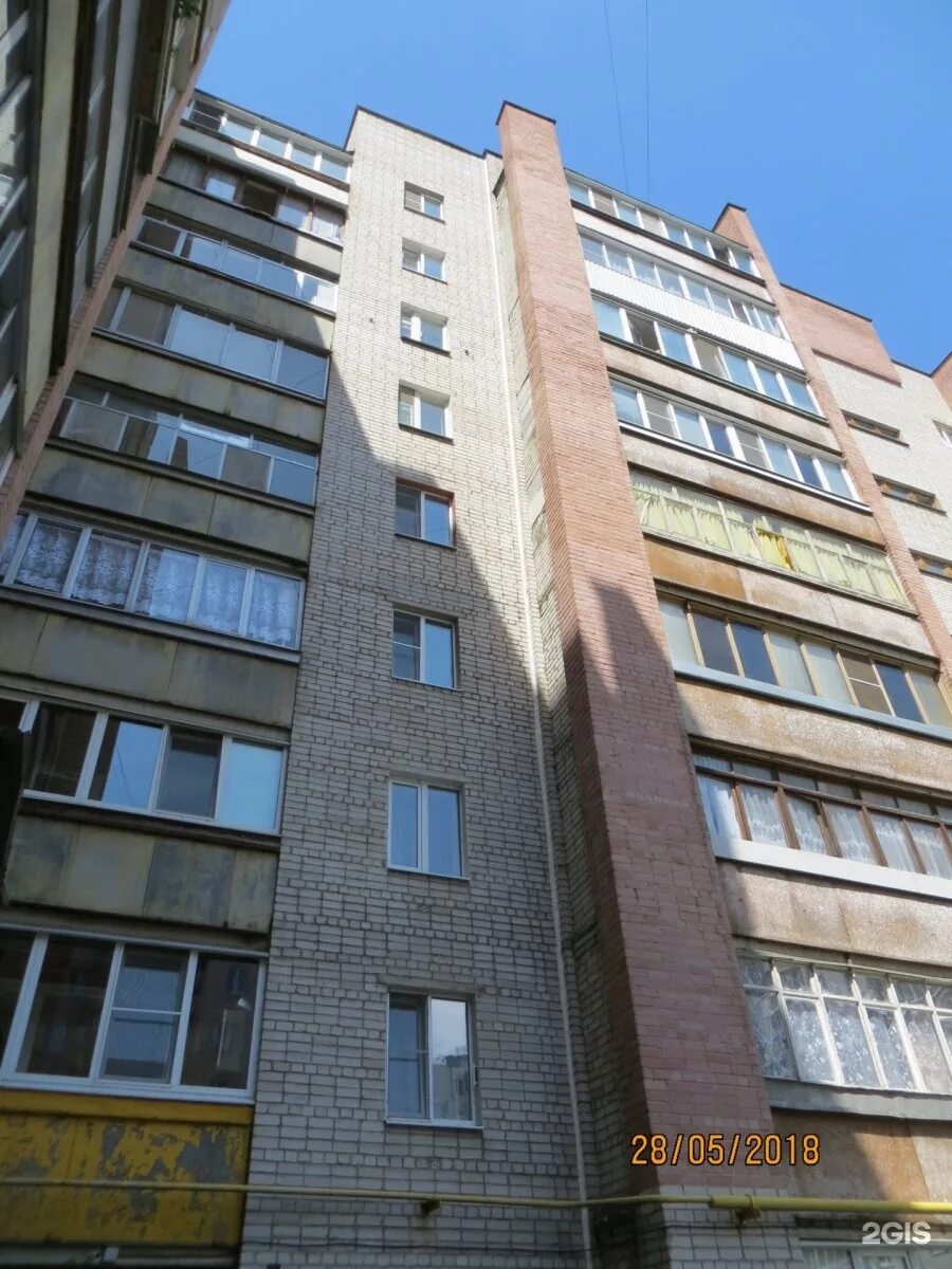 Переверткина 41. Салон на переверткина воронеж. Переверткина 35/1. Переверткина 41. Железнодорожная больница воронеж 1 корпус.