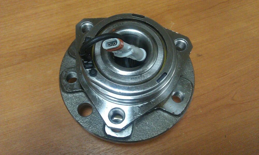 Ступица опель зафира а. Передняя ступица опель зафира б 1. Подшипник передней ступицы опель зафира б. Ступица передняя опель зафира б 1. Ступица опель зафира а.