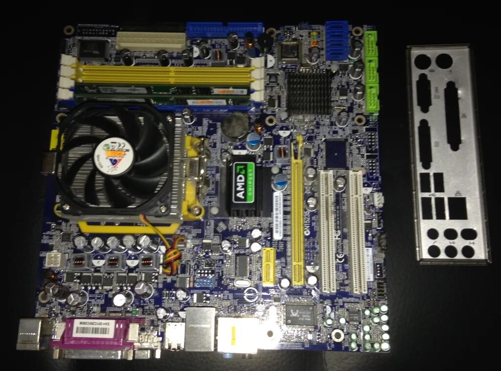 Foxconn n15235. Материнская плата foxconn n15235 ddr3. foxconn n15235 процессоры. foxconn n15235 поддерживаемые процессоры. материнская плата foxconn n15235 характеристики.