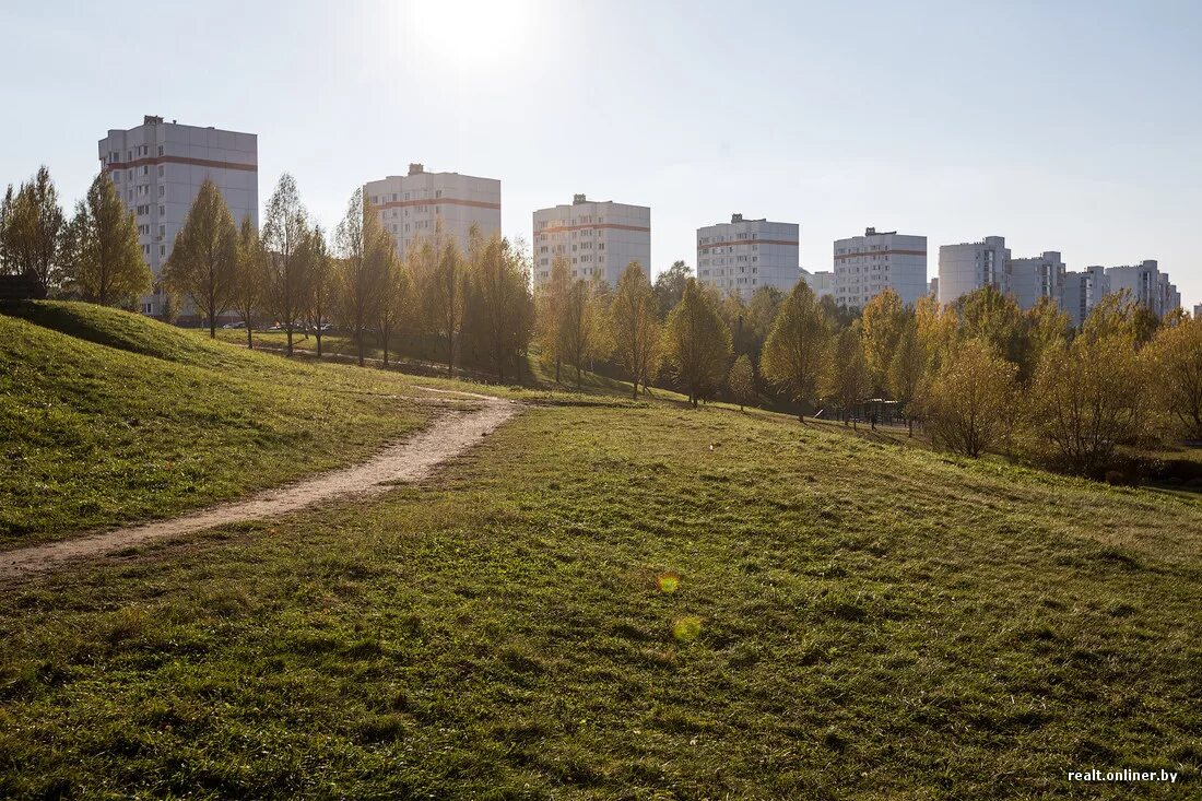 Малиновка минский. Микрорайон Малиновка Минск. Район Малиновка в Минске. Парк в Сухарево Минск. Малиновка Минск 1990.