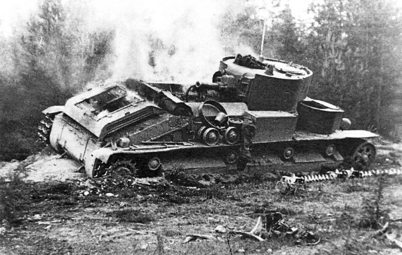 Подбитый танк т 28. Т-28 1941. Т-28 средний танк. Танк т-28 фото. Танковая 28