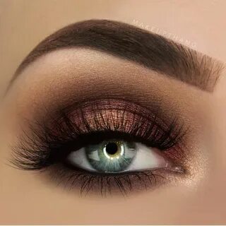 Eyes makeup