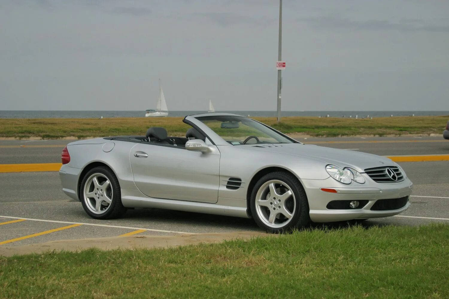 Sl55 amg r230. Sl mercedes 2004 55amg. Мерседес 230 sl. Mercedes benz sl65 r230. Mercedes r230.