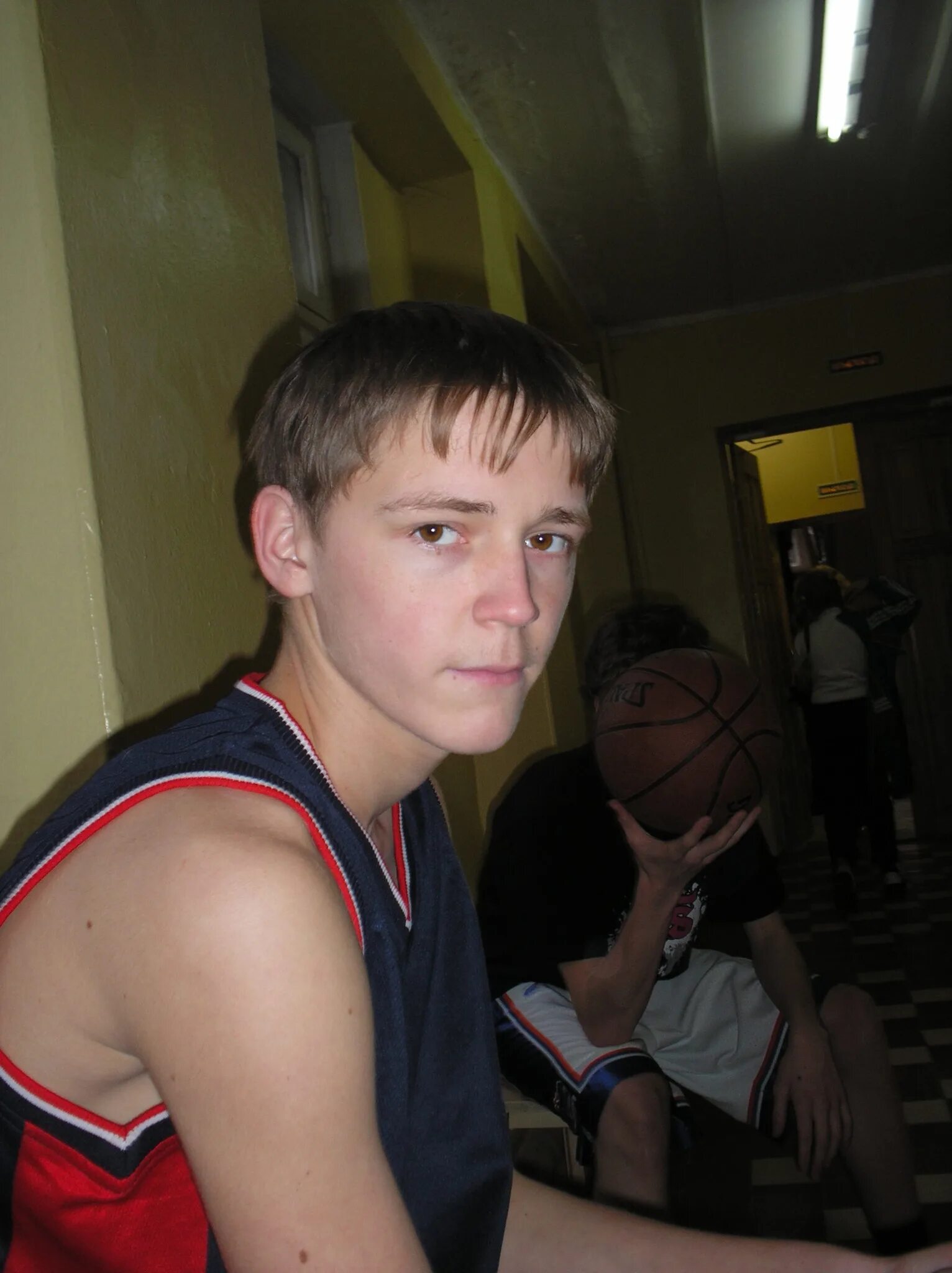 Плотник ижевск. Требуется столяр плотник. Плотник ижевск. Отопление витражных холлов. Плотников ижевск.