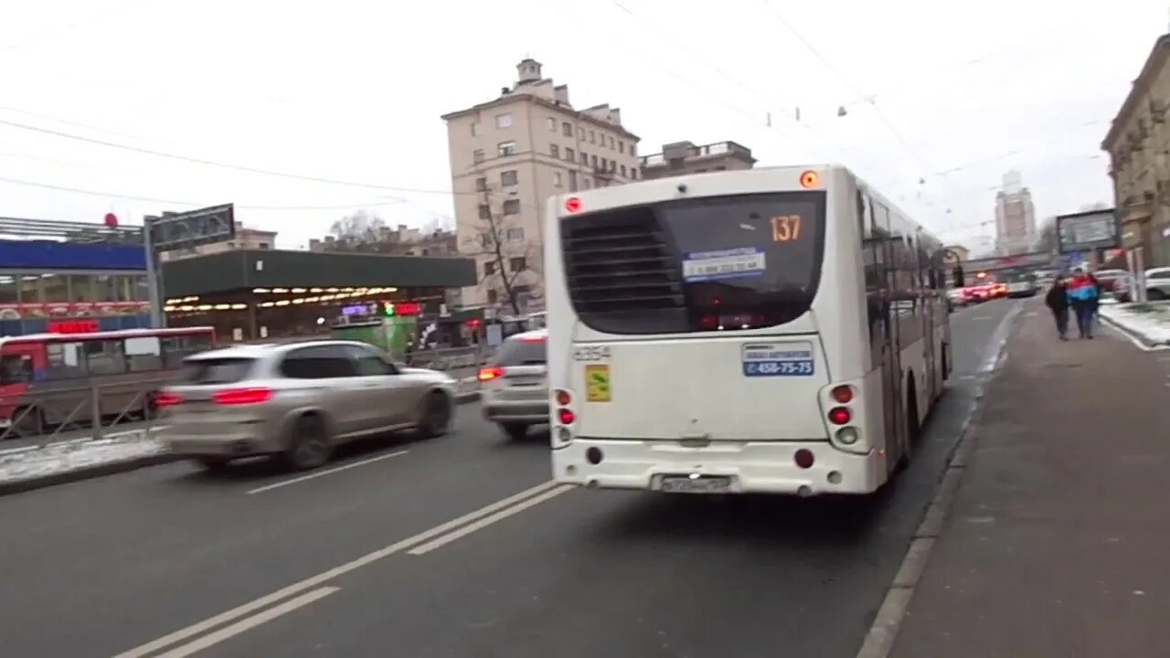 Маршруты автобусов в колпино на карте. Маршрут по спб. Автобусные маршруты. Автобус лиаз 256. Остановки 137 автобуса спб.
