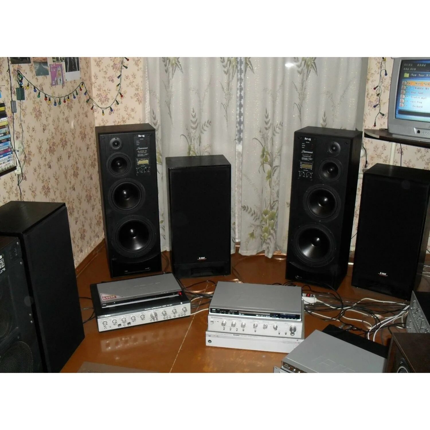 Radiotehnika giant fs-100n. Radiotehnika s400. Radiotehnika s400. Акустическая система s400 radiotehnika. Rrr s-400m.