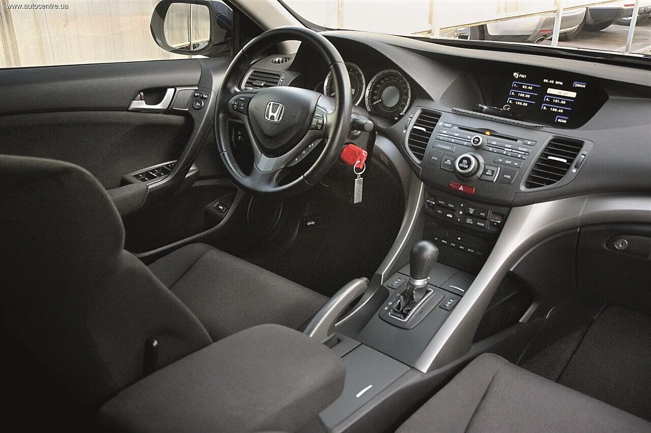 Honda accord 9 салон. Honda accord 2008. Honda accord viii 2011 салон. Accord салон. Accord салон.