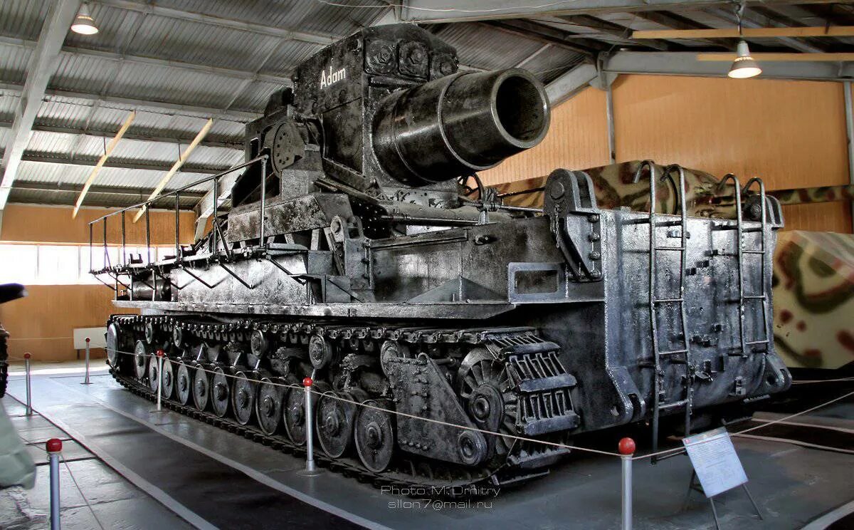 Vickers a1e1 independent. Самый большой танк в мире maus. Ягдтигр в кубинке. Тяжелый танк ратте. Мощный немецкий танк.