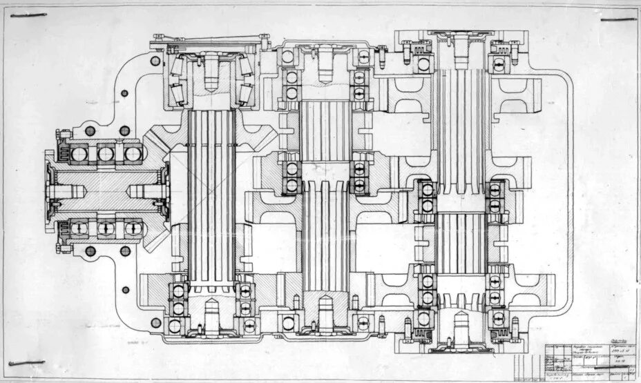 Ису коробка. Трансмиссия танка т-34. Трансмиссия т 34. Трансмиссия танка т72 видео. Трансмиссия танка ИС-2.