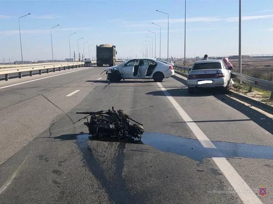 Волгоград каменск шахтинский. ДТП трасса Волгоград Каменск Шахтинский. Авария на трассе Волгоград Каменск Шахтинский. ДТП Волгоград Каменск Шахтинский. ДТП на трассе Волгоград Каменск-Шахтинск.