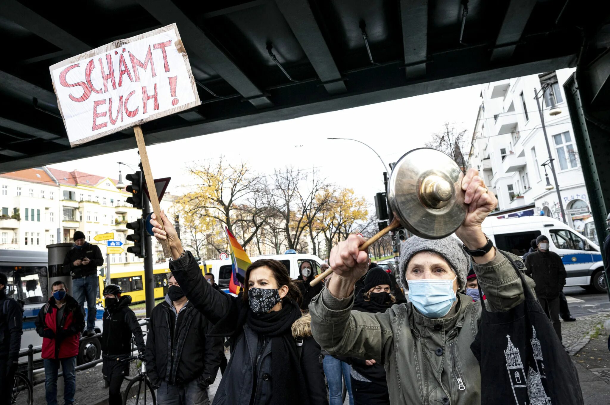 Protest against. Протесты в Европе. Протестующие в Европе. Протесты в Германии.