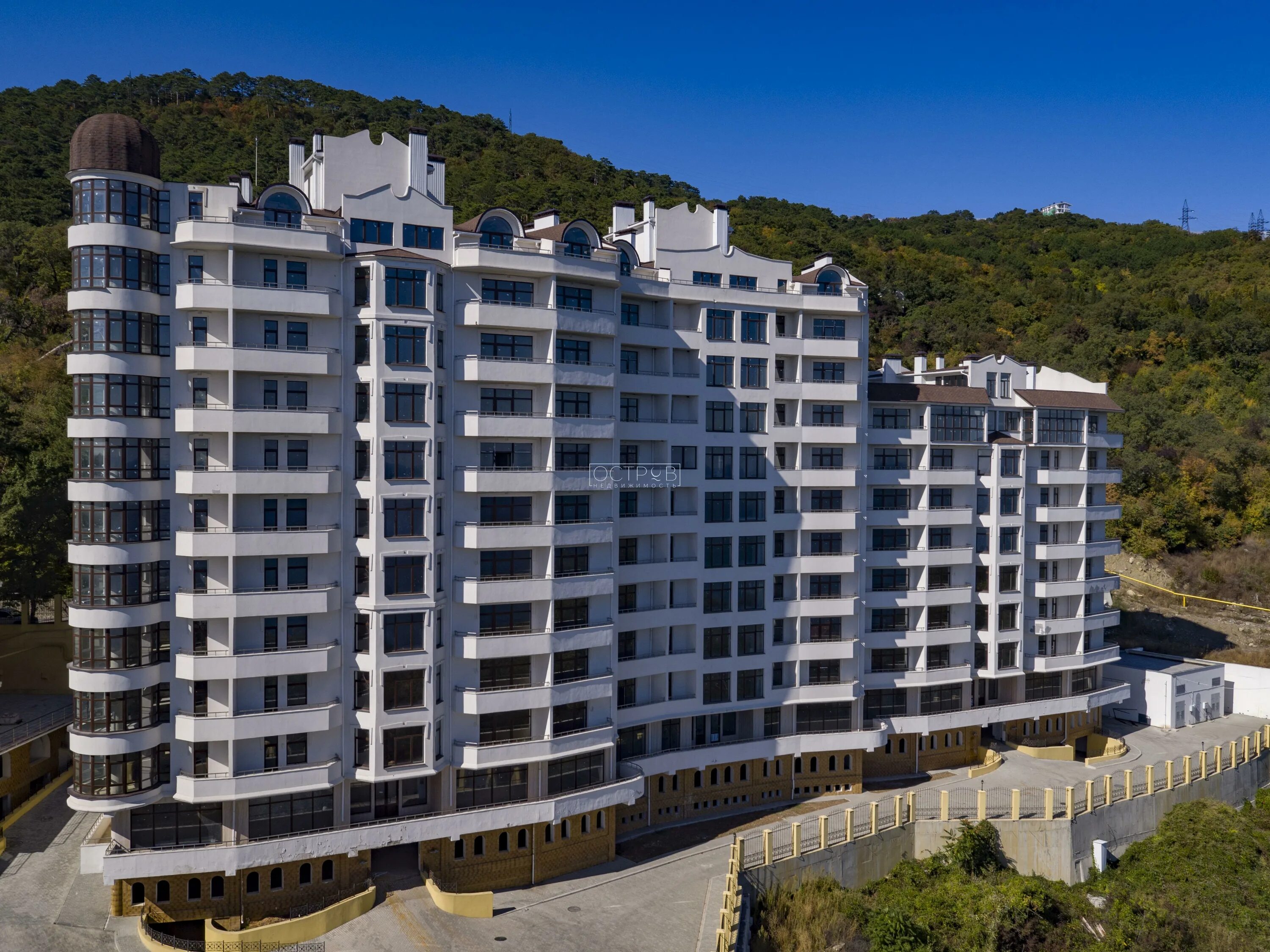 Кореиз жилой комплекс крым. Дарсан палас ялта. Квартиры в ялте новостройки. Горизонт плаза виноградное ялта. Жк княжеский ялта.