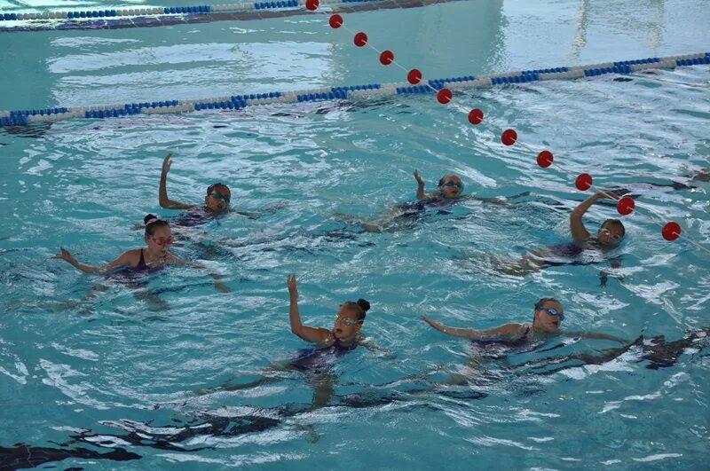 Плавательный бассейн вурнары. Бассейн химик дзержинск. Бассейн август вурнары. Плавательный бассейн вурнары. Бассейн вурнары фото.