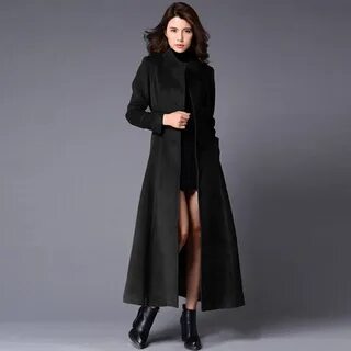 Пальто длинное с разрезом
