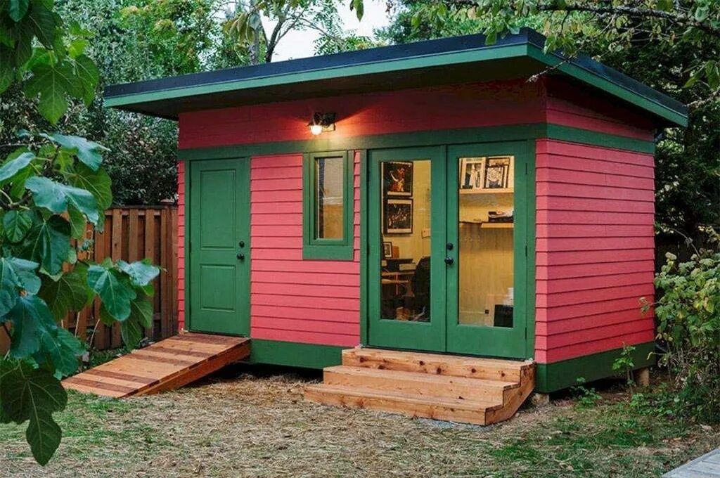 Какие хозяйственные. Строительные инструменты. Инвентарь для уборки снега. Какие хозяйственные договора существуют. Непродовольственные товары.