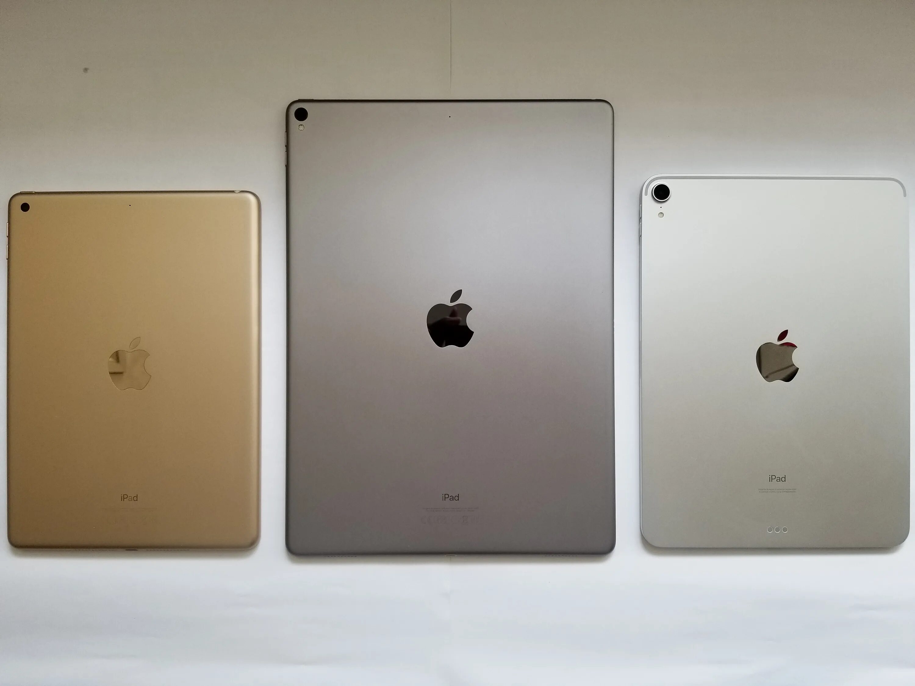 Планшет apple ipad mini 2021. IPAD Mini 6. IPAD Mini 6-го поколения. IPAD m2. IPAD (6-го поколения) серебристый.