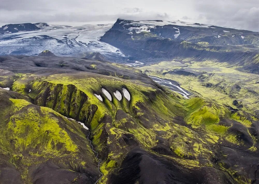 Вулканический ландшафт Исландии.