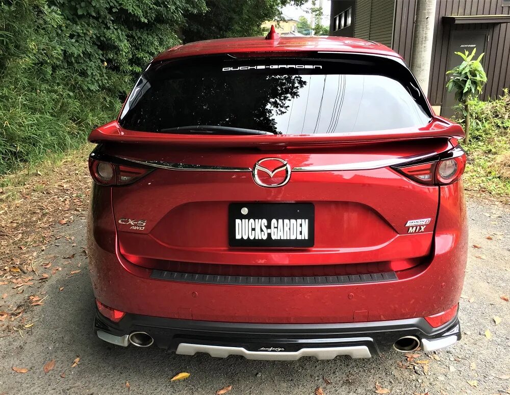 Задняя дверь мазда сх5. Mazda CX 5 KF. Mazda CX 5 спойлер. Спойлер Mazda cx5 2015.