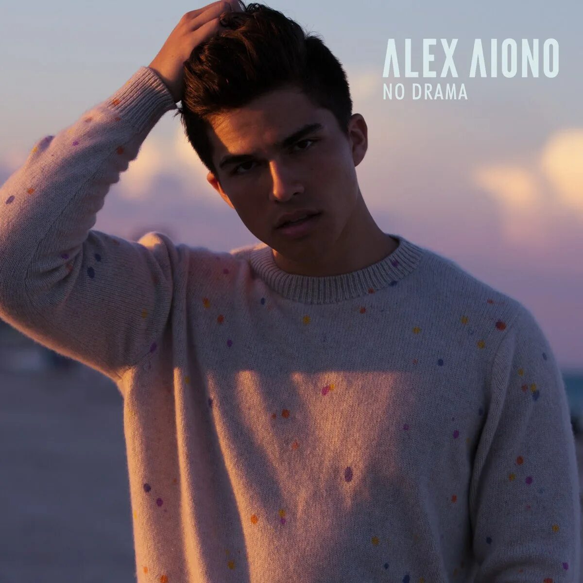 Alex Aiono. Алекс Айоно рост. Alex Aiono биография.