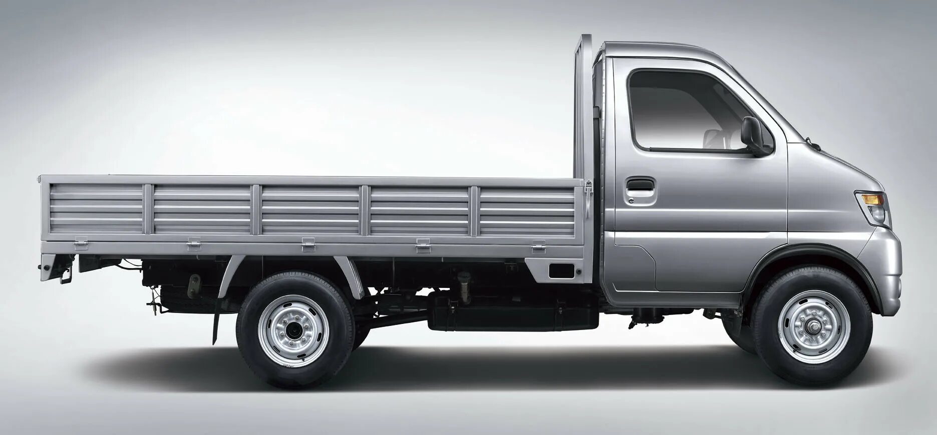 Чанган грузовик 1.5. Чанган фургон мини грузовик. Чанган грузовой 2,5 тонны. Чанган грузовик 5 т.