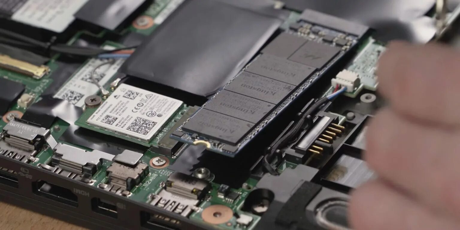 Как установить 2 ssd диска. Подключение ssd к ноутбуку. dell 7737 подключить ssd. kak podkluchit&#039; ssd kingston nv1 k domashnemu kompyuteru.