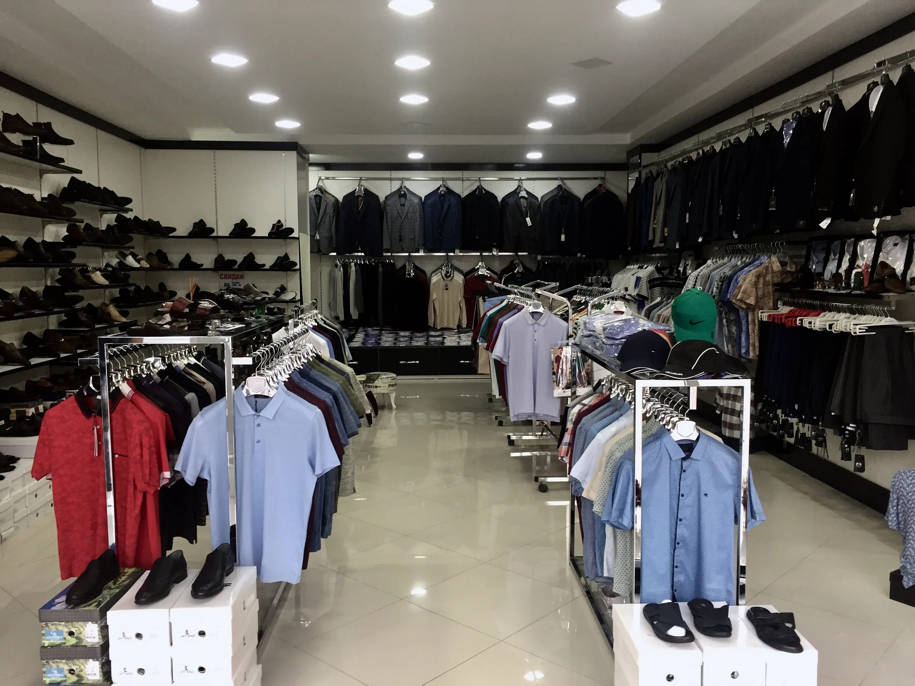 национальное платье таджиков. таджикские платья. худжанд магазин одежды мужской. атлас адрас. Totuus одежда и обувь.