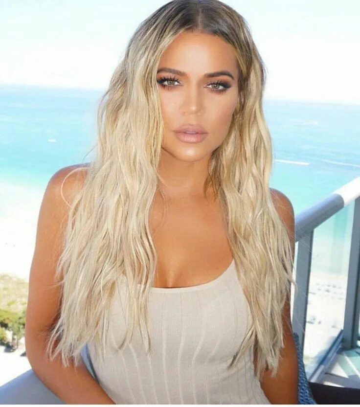 Khloe Kardashian. Хлои Кардашян фото. Хлои Кардашян волосы. Blonde goddess