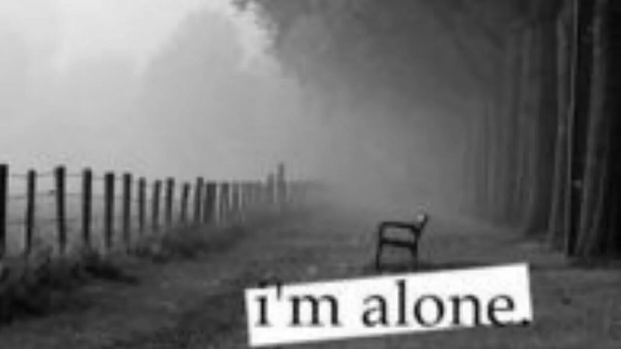 I like to be alone. I M Alone. I'M Alone картинки. I'M Alone обои. Картинки на фразу i'm Alone.