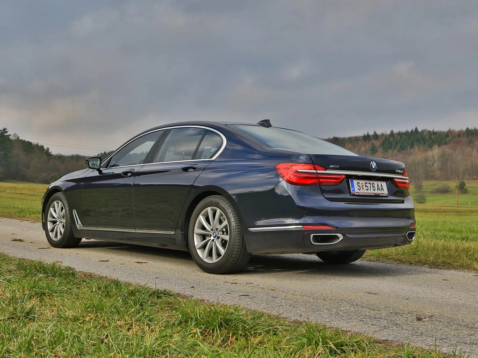 Bmw 730 2018. Бмв 730d xdrive. Bmw 730 xdrive. Bmw 730d g11/g12. Bmw 730 2018.