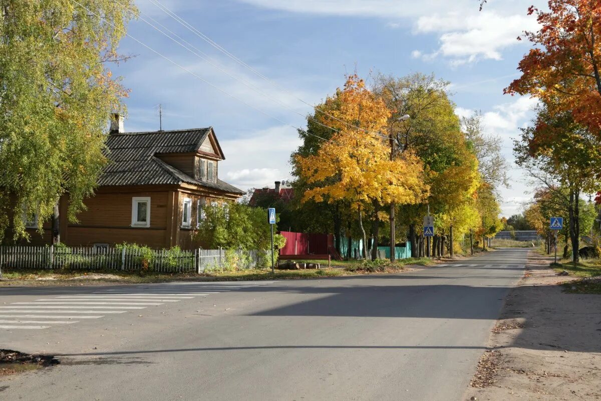 Подслушано ладога в контакте. Город новая Ладога. Г новая Ладога Ленинградская область. Новая Ладога Ленинградская. Новая Ладога улицы города.